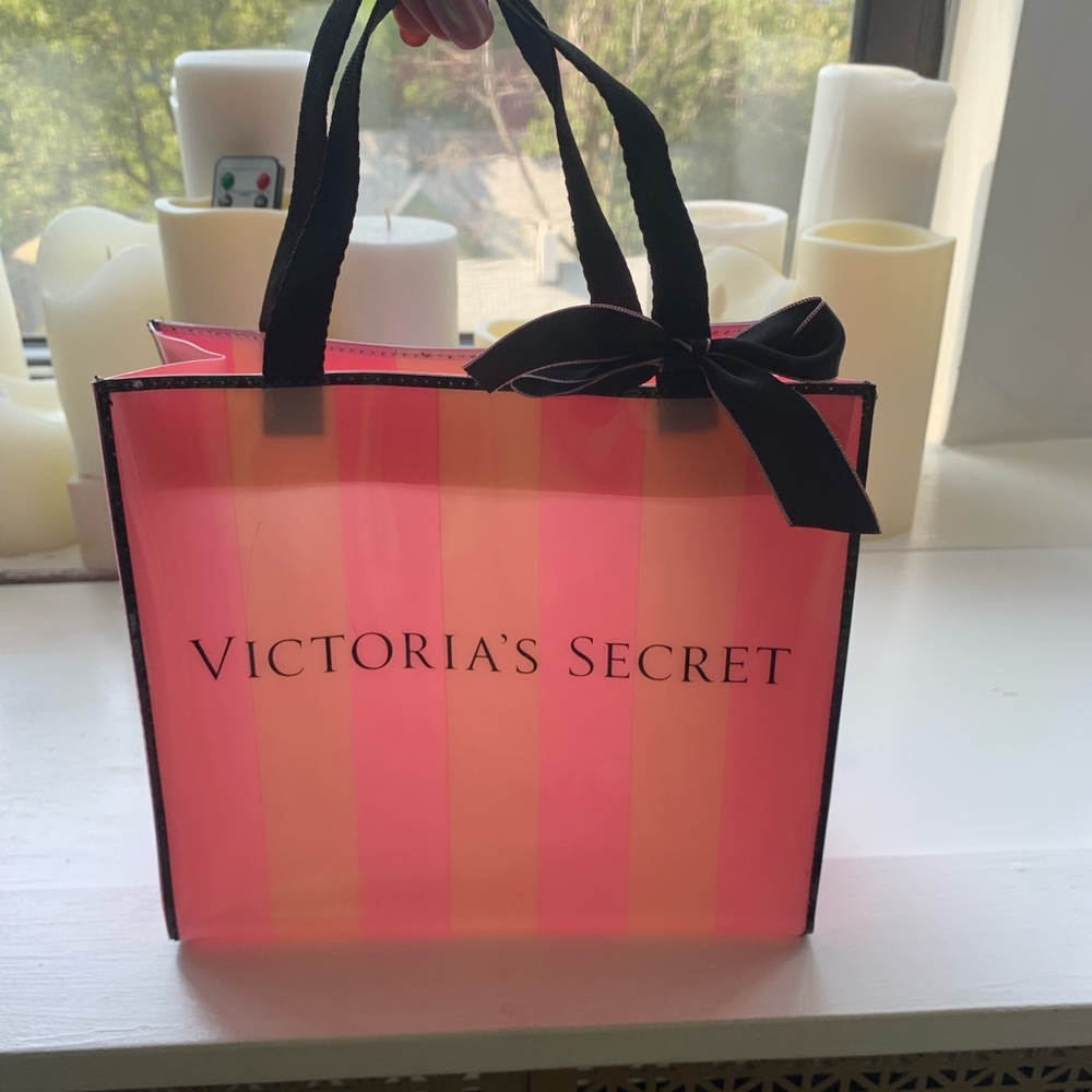 VICTORIA'S SECRET PINK STRIPED ICONIC PLASTIC BAG